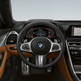 BMW M850i xDrive, volant M gainé cuir multifonctions avec palettes de changement de vitesse G14 BMW M850i xDrive, volant M gainé cuir multifonctions avec palettes de changement de vitesse G14