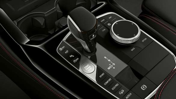 Boîte de vitesses sport à 8 rapports Steptronic BMW X4 M40i M40d G02 LCI 2021 BMW X4 M40i M40d G02 LCI 2021 Facelift Boîte de vitesses sport à 8 rapports Steptronic