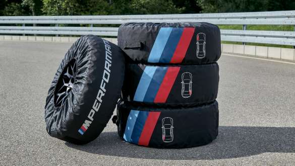 Kit mobilité pour pneus BMW Kit de réparation des pneus BMW ouvert devant une roue BMW