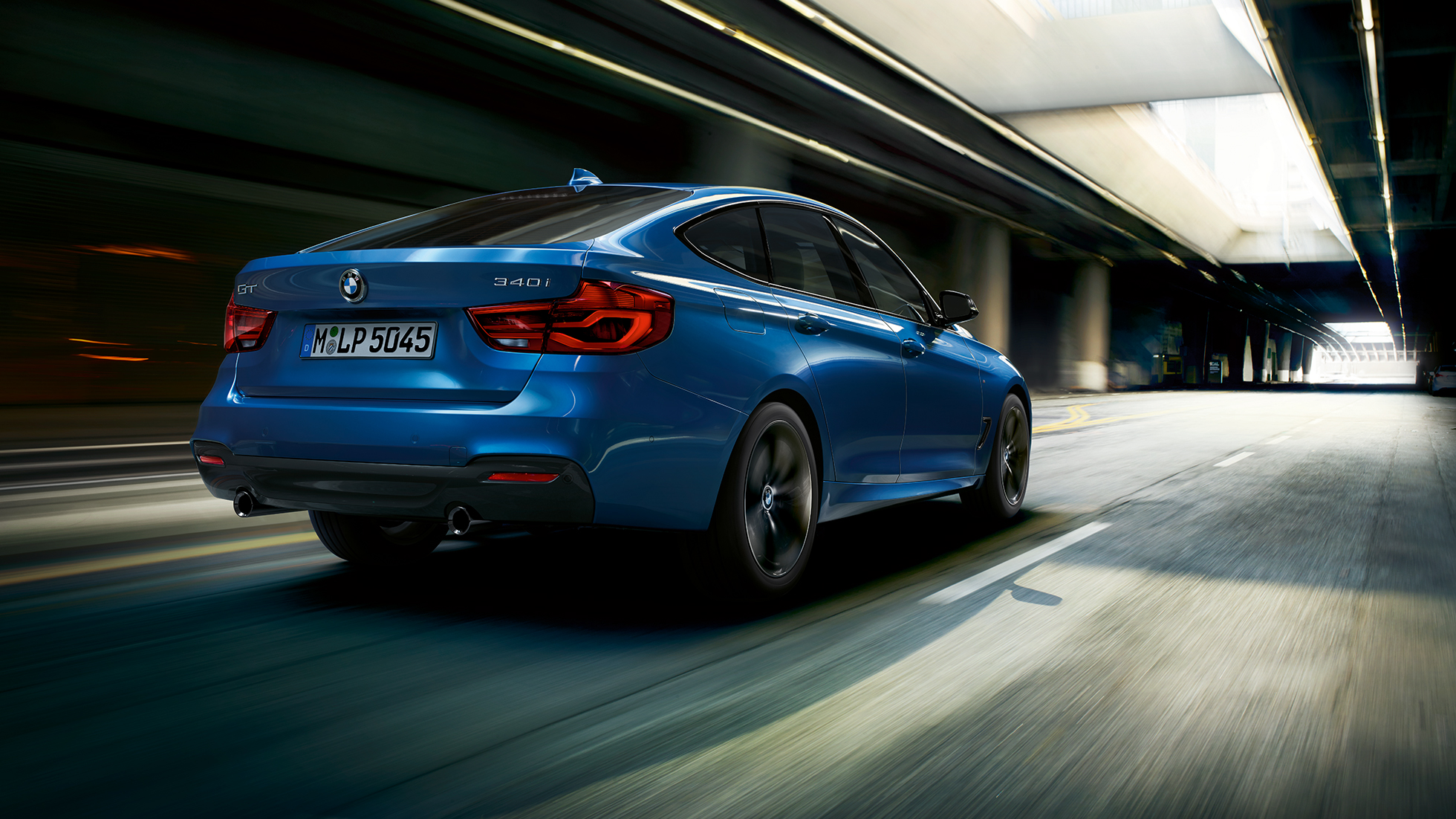 BMW Série 3 Gran Turismo, vue de trois quarts de la poupe BMW Série 3 Gran Turismo, vue de trois quarts de la poupe