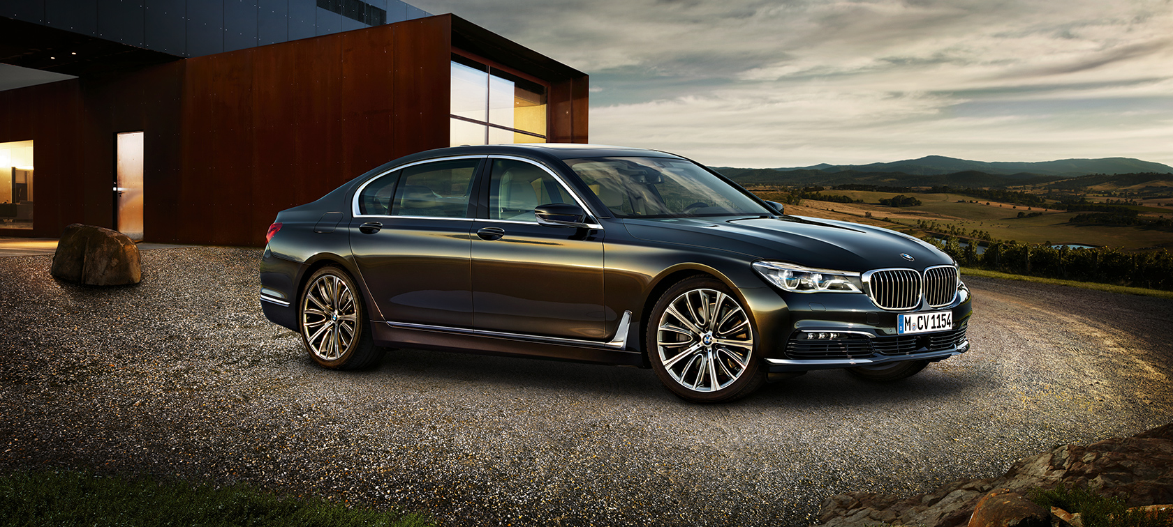 The Ultimate Luxury: The 2016 BMW 7 Series