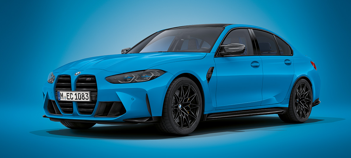 BMW M3 Berline BMW Individual Mexikoblau metallic G80 2021, vue de trois quarts avant à l'arrêt BMW M3 Berline BMW Individual Mexikoblau metallic G80 2021, vue de trois quarts avant à l'arrêt
