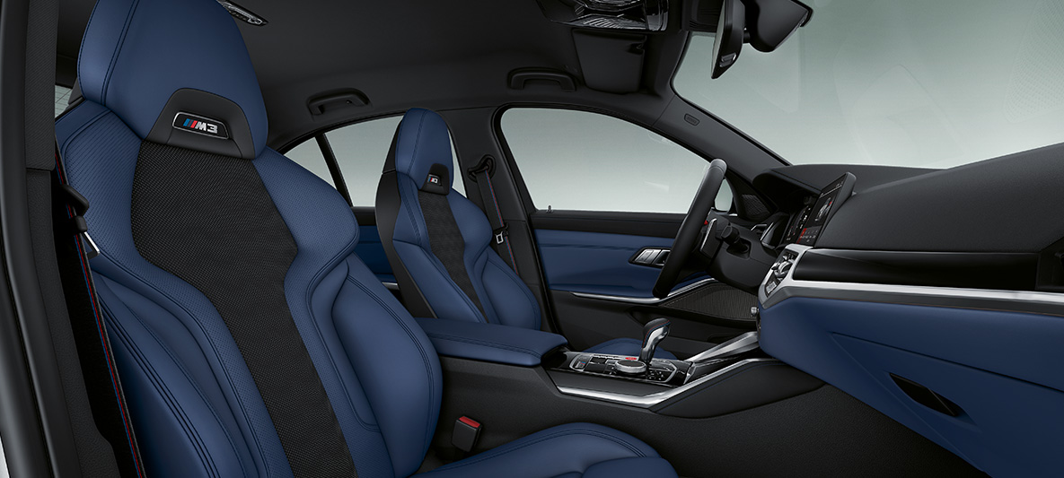 BMW Individual tout cuir 'Merino' Fjordblau/Schwarz BMW M3 Berline 2020 G80, habitacle BMW Individual tout cuir 'Merino' Fjordblau/Schwarz BMW M3 Berline G80 2020, habitacle