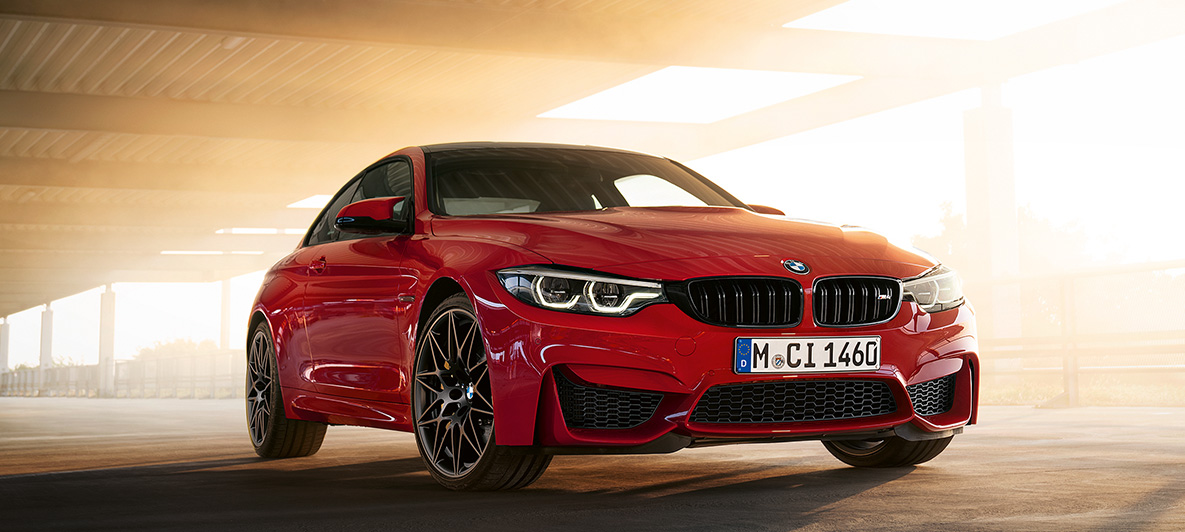BMW M4 Coupé, M Heritage Edition, Imola Red II BMW M4 Coupé, M Heritage Edition, édition spéciale, Imola Red II