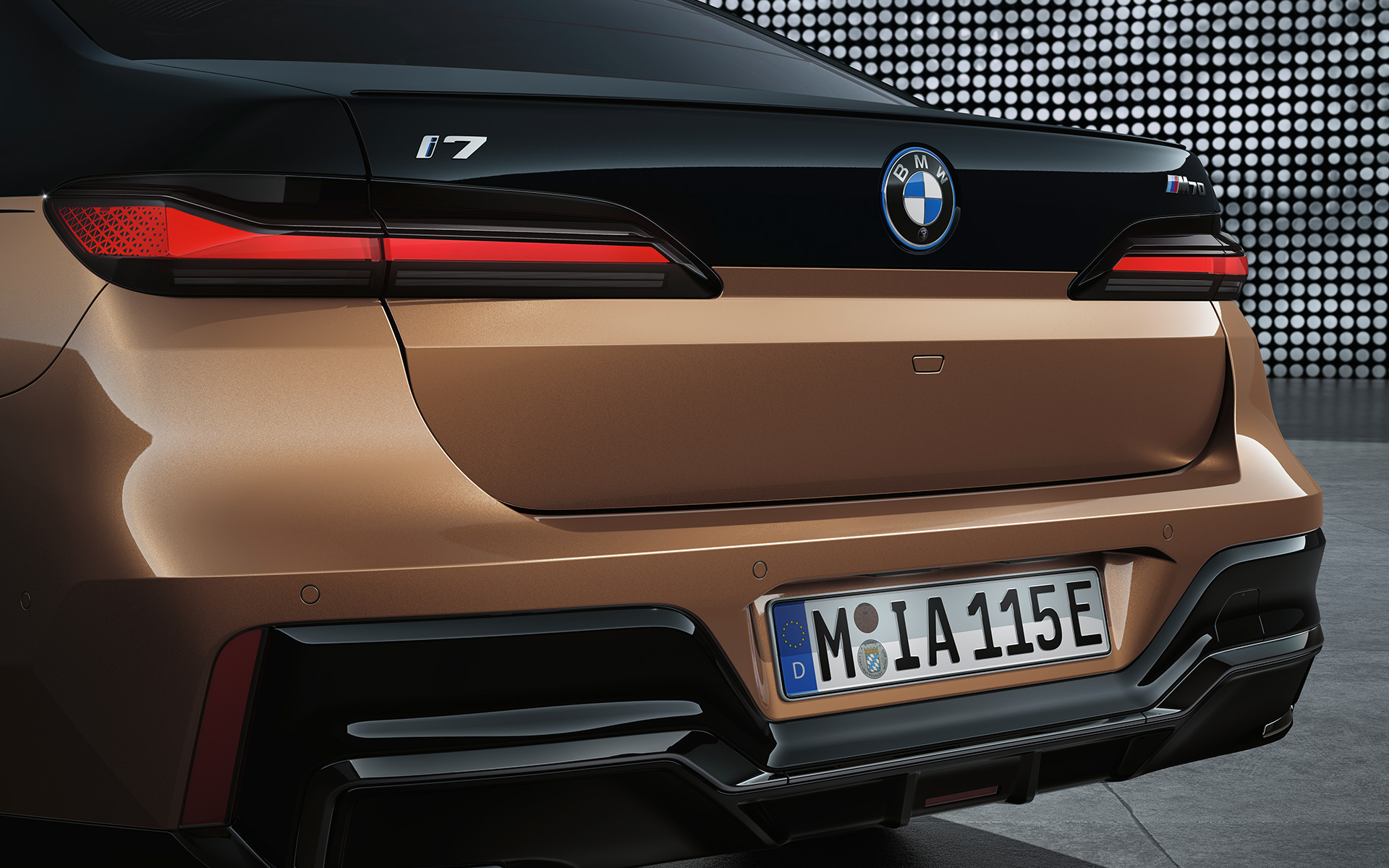 BMW i7 M70 xDrive Limousine G70 becquet arrière M