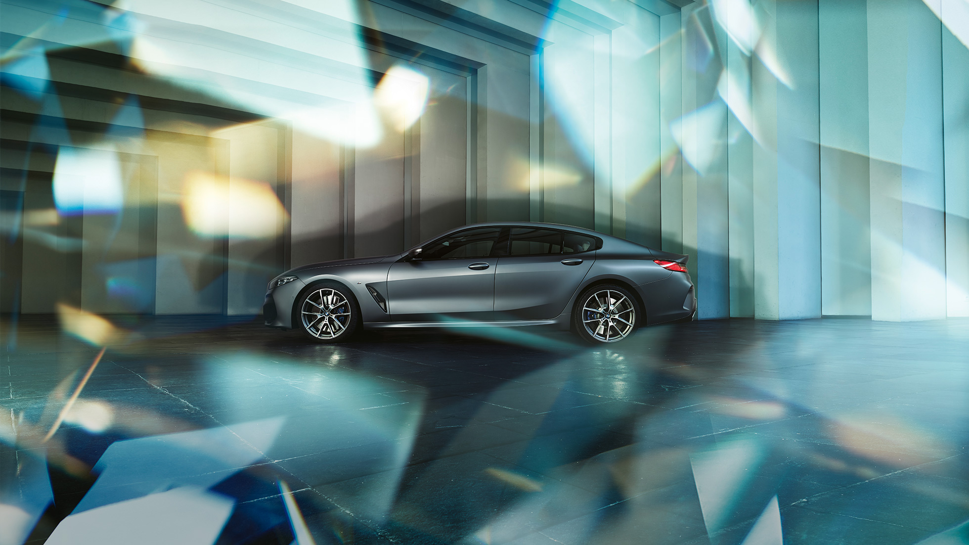 Silhouette Coupé BMW M850i xDrive Gran Coupé G16 Vue latérale de la silhouette de la BMW M850i xDrive Gran Coupé G16 2019 en BMW Individual Frozen Bluestone metallic