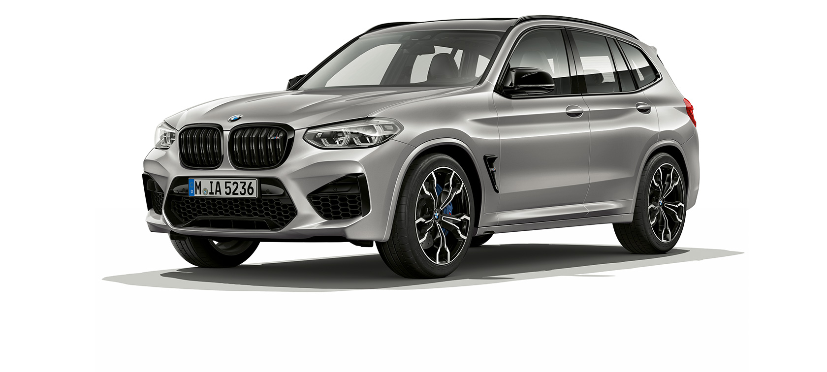 BMW X3 M Competition, vue de trois quarts avant Extérieur de la BMW X3 M Competition en Donington Grau metallic, vue de trois quarts avant