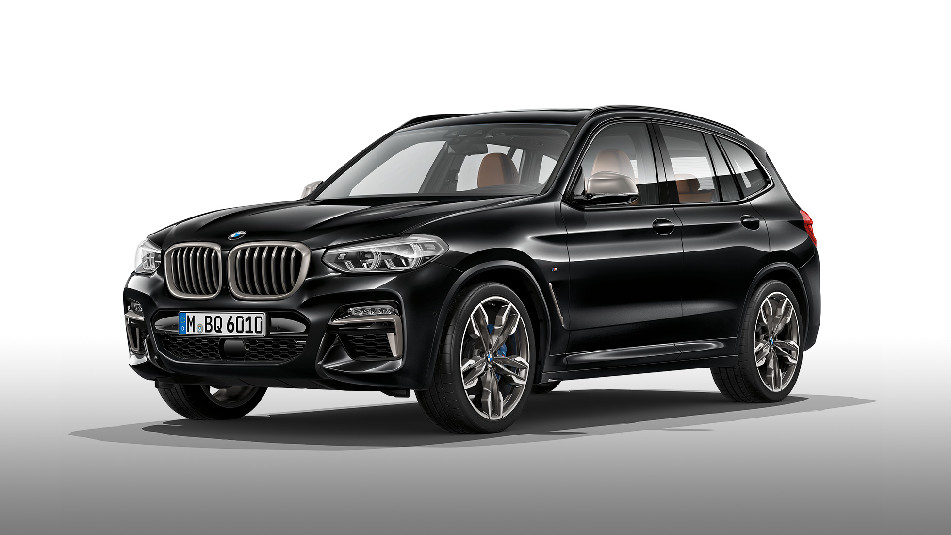 BMW X3 M40i et BMW X3 M40d, vue de profil Extérieur des BMW X3 M40i et BMW X3 M40d en Saphierschwarz metallic, vue de profil