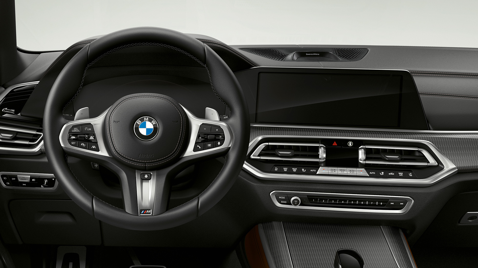 Volant M en cuir BMW X5 M50i Volant M en cuir BMW X5 M50i G05 poste de conduite