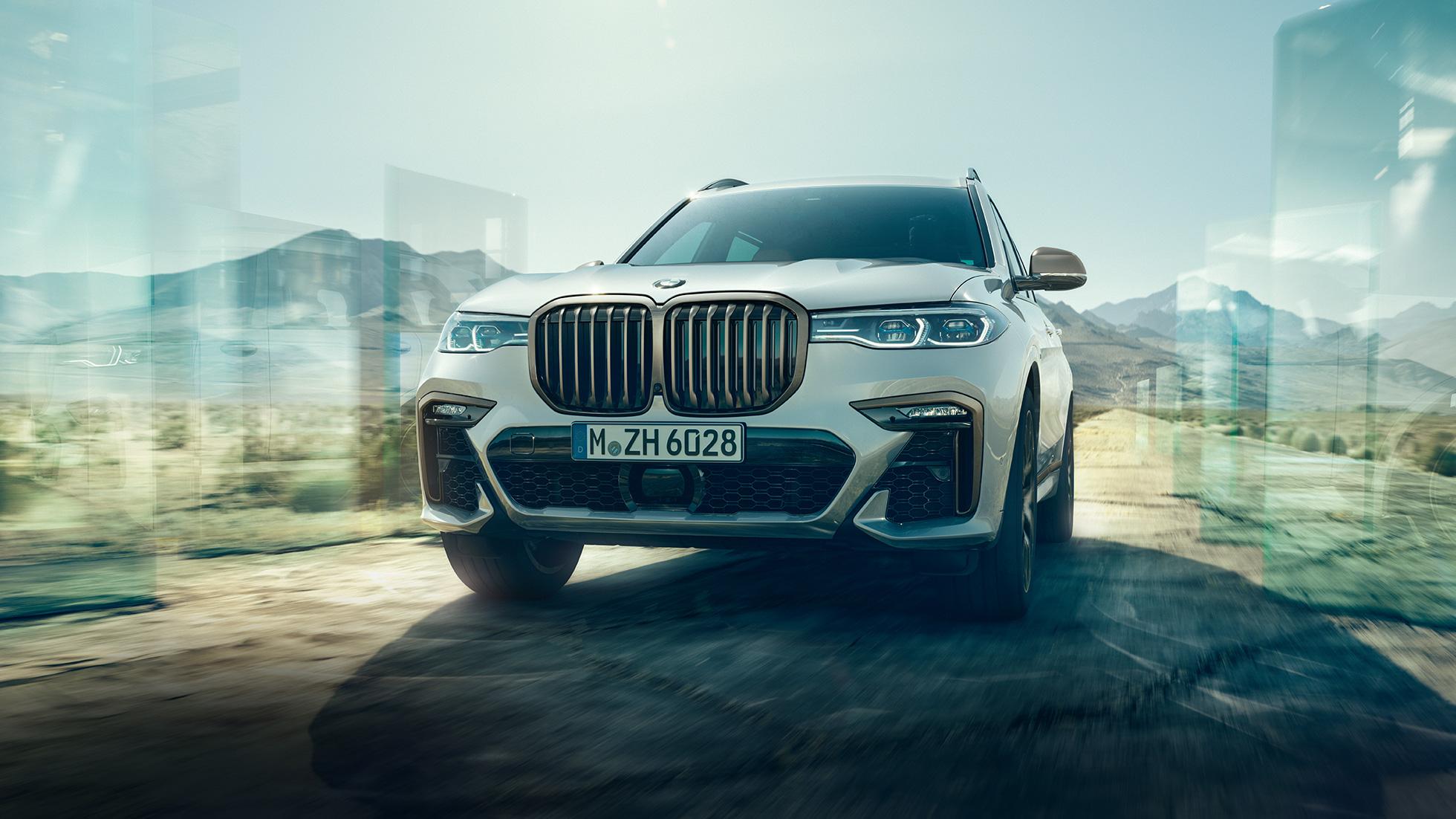 BMW X7 M50d, vue avant G07. BMW X7 M50d en Mineralweiß, vue avant, G07, 2019