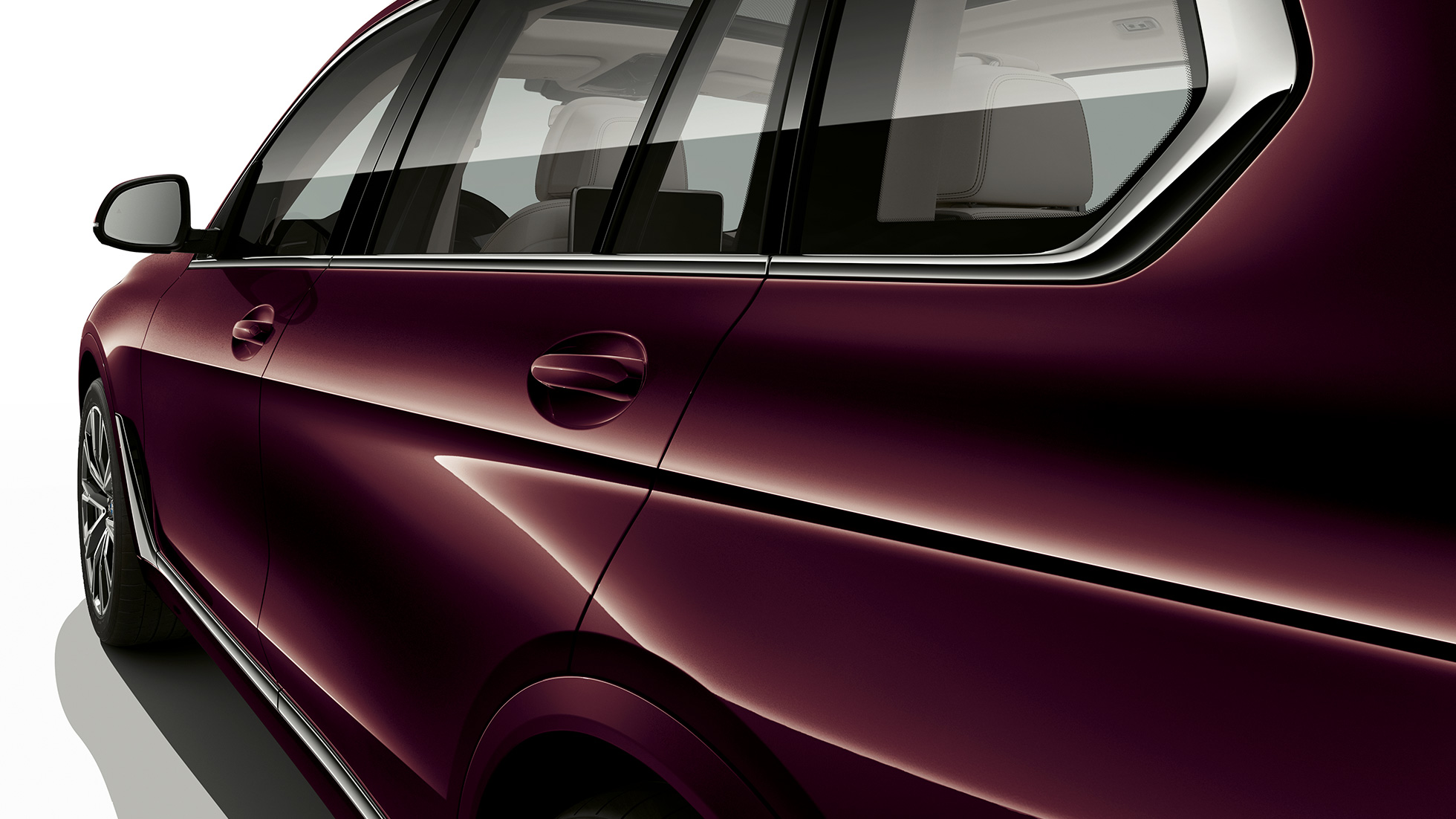 BMW X7 SUV, poste de conduite du Kit M Sport G07 Gros plan de face du poste de conduite côté conducteur de la BMW X7 SUV, dotée de l’équipement du Kit M Sport G07