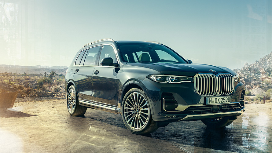 BMW X7 vue de face BMW X7 vue de face