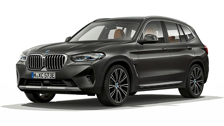 BMW X3 xDrive30e G01 PHEV Vue de face 3/4 à l'arrêt