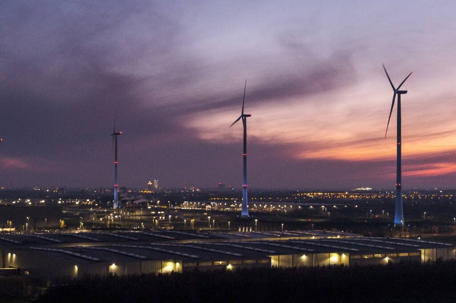 Dans son usine de Leipzig, BMW Group produit de l’électricité neutre en CO₂ grâce à l’énergie éolienne.