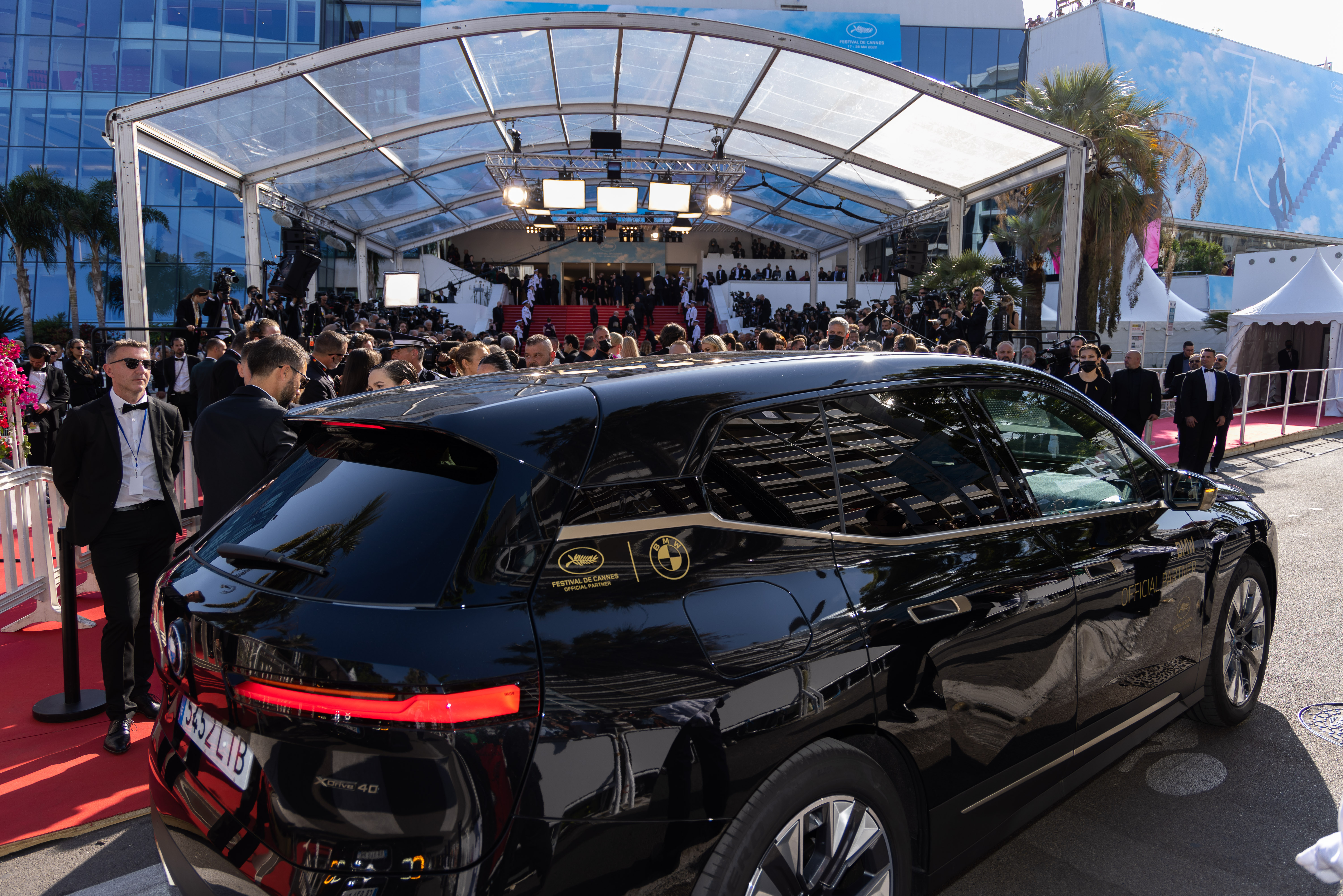 BMW Partenaire Officiel du Festival de Cannes 2022 BMW Partenaire Officiel du Festival de Cannes 2022