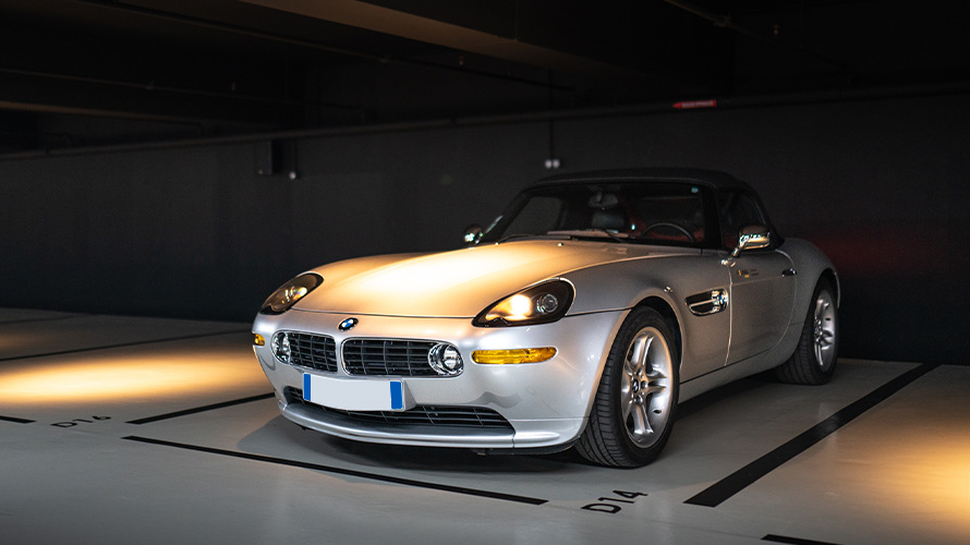 BMW Z8.