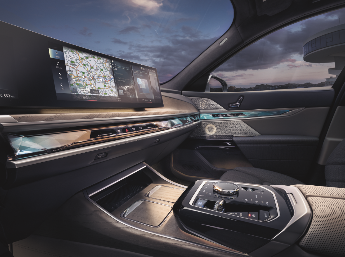 Berline premium BMW Série 7 intérieur avant. Berline premium BMW Série 7 intérieur avant.